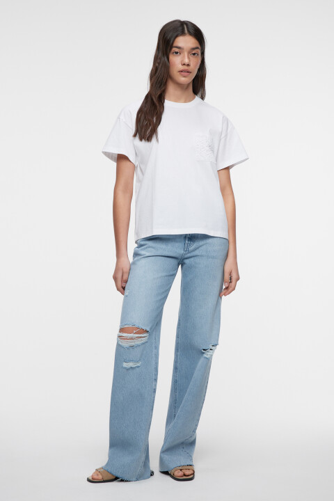 

Футболка oversize хлопковая с кружевным карманом, Белый, Футболка oversize хлопковая с кружевным карманом