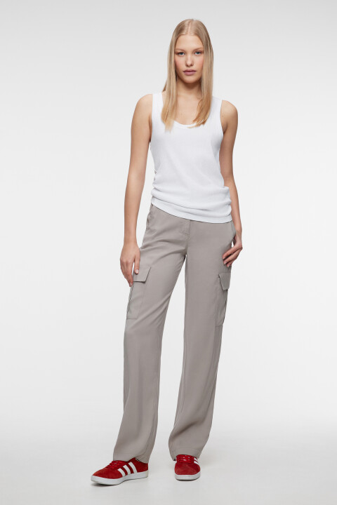 

Брюки карго вискозные прямые с высокой посадкой, Бежевый, Брюки карго вискозные прямые с высокой посадкой