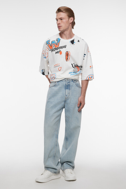 

Футболка прямая хлопковая с принтом-абстракцией, Белый, Футболка прямая хлопковая с принтом-абстракцией