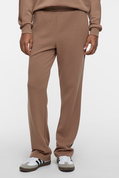 

Брюки прямые трикотажные с поясом на резинке, Коричневый, Брюки прямые трикотажные с поясом на резинке