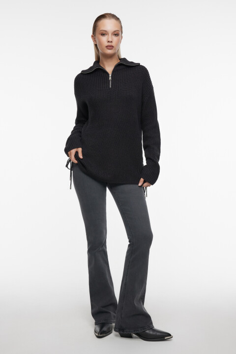 

Свитер вязаный с воротником на молнии и шнуровкой, Черный, Свитер вязаный с воротником на молнии и шнуровкой