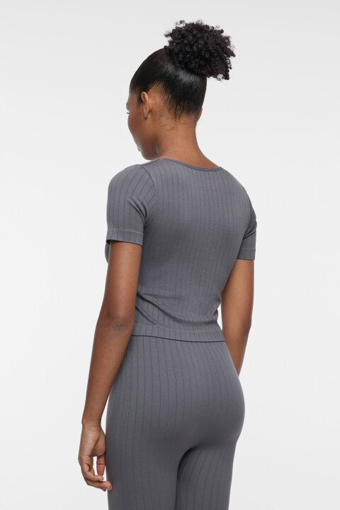 

Футболка-топ домашняя облегающая в рубчик, Серый, Футболка-топ домашняя облегающая в рубчик