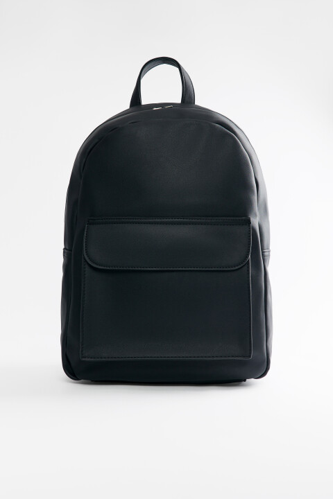 

Рюкзак городской кожаный с наружным карманом, Черный, Рюкзак городской кожаный с наружным карманом