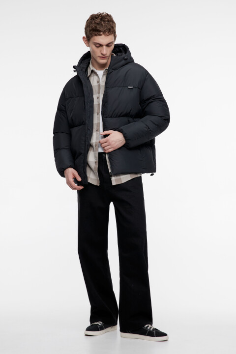 

Куртка-пуховик стеганая утепленная с капюшоном, Черный, Куртка-пуховик стеганая утепленная с капюшоном