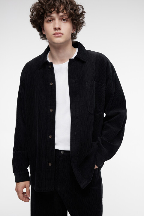 Рубашка свободная вельветовая классического кроя