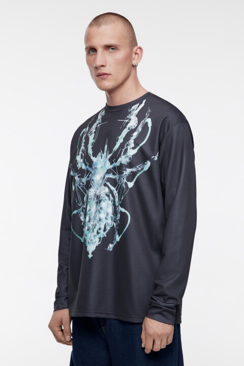 

Лонгслив oversize с 3D-принтом, Черный, Лонгслив oversize с 3D-принтом