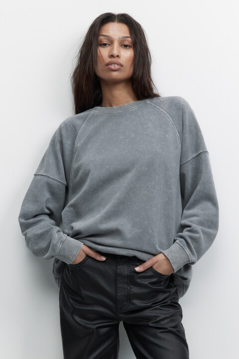 

Свитшот oversize с вареным эффектом и начесом, Серый, Свитшот oversize с вареным эффектом и начесом