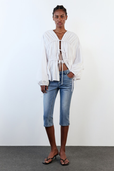 

Блузка приталенная с длинными рукавами и завязками, Белый, Блузка приталенная с длинными рукавами и завязками