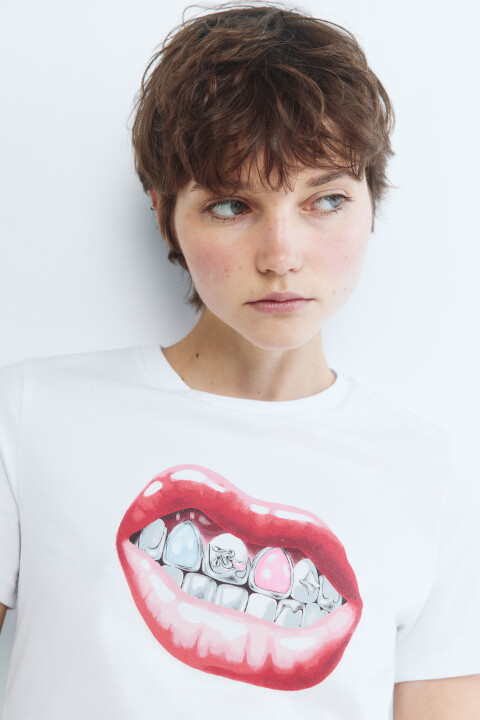 

Футболка-топ укороченная с принтом, Белый, Футболка-топ укороченная с принтом