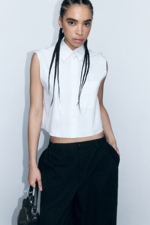 

Жилет с отложным воротником и съемным капюшоном, Белый, Жилет с отложным воротником и съемным капюшоном