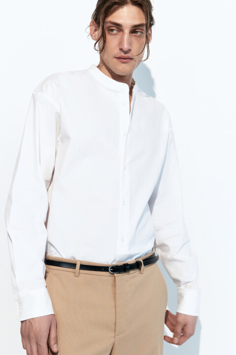 Рубашка хлопковая с круглым вырезом befree белого цвета