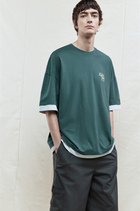 

Футболка с принтом и имитацией второго слоя, Зеленый, Футболка с принтом и имитацией второго слоя