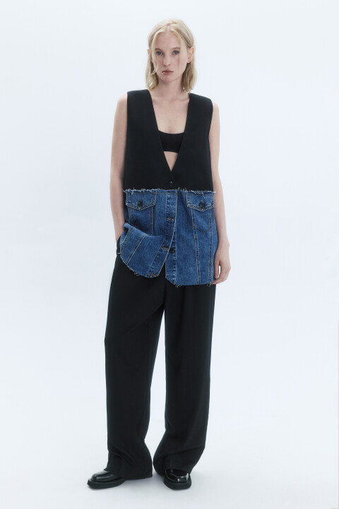 

Жилет oversize из комбинированных тканей, Голубой, Жилет oversize из комбинированных тканей