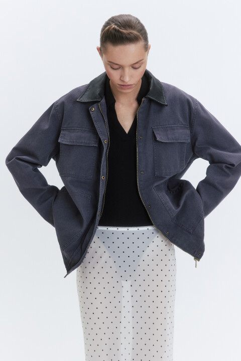 куртка женская Куртка-рубашка oversize с накладными карманами Befree