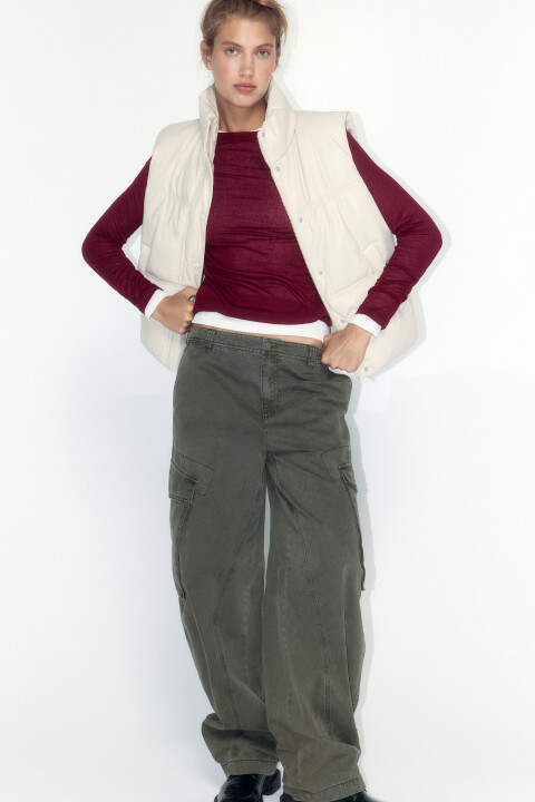 

Жилет из искусственной кожи с утеплителем, Молочный, Жилет из искусственной кожи с утеплителем