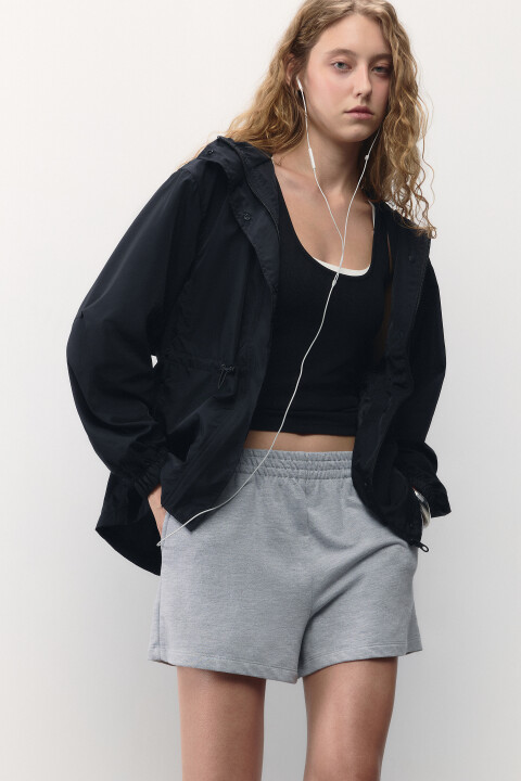 

Куртка-ветровка oversize с капюшоном, Черный, Куртка-ветровка oversize с капюшоном