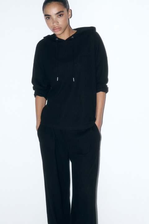 

Толстовка домашняя в рубчик с капюшоном, Черный, Толстовка домашняя в рубчик с капюшоном