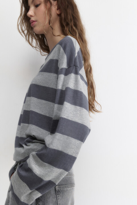 

Лонгслив oversize хлопковый в полоску, Серый, Лонгслив oversize хлопковый в полоску