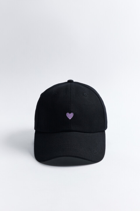 

Бейсболка хлопковая с вышивкой-сердечком, Черный, Бейсболка хлопковая с вышивкой-сердечком