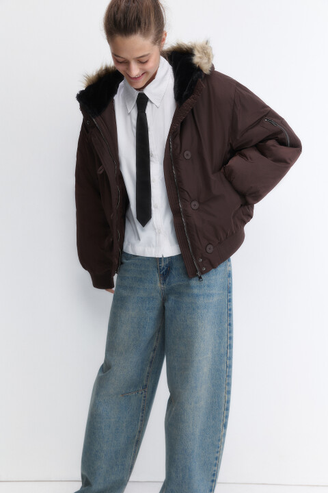 

Куртка укороченная с капюшоном и опушкой, Коричневый, Куртка укороченная с капюшоном и опушкой