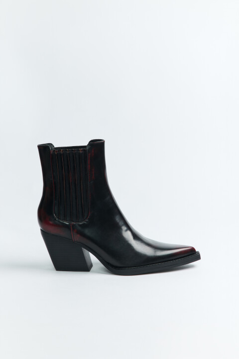 

Ботинки-казаки со скошенным каблуком, Бордовый, Ботинки-казаки со скошенным каблуком