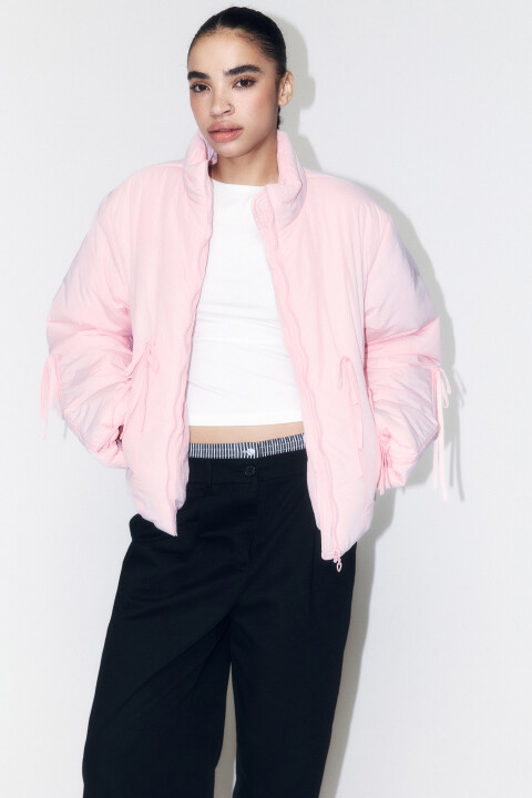 

Куртка на утеплителе с драпировками и бантиками, Розовый, Куртка на утеплителе с драпировками и бантиками