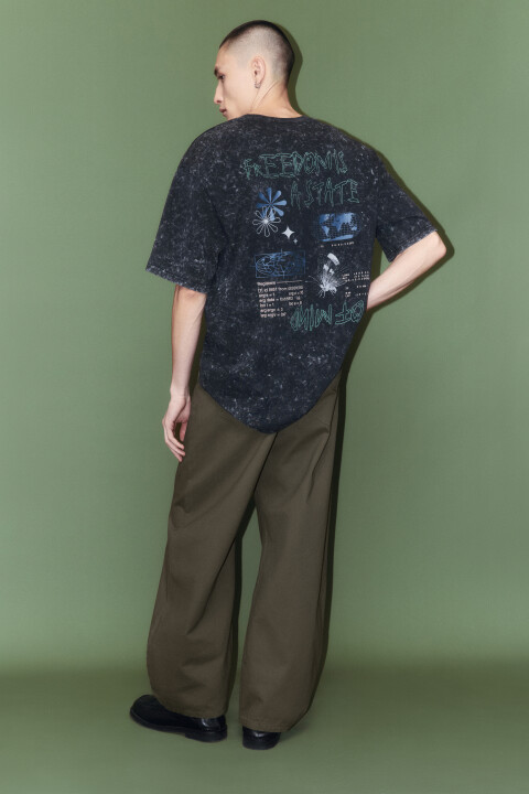 

Футболка хлопковая с вареным эффектом и принтом, Черный, Футболка хлопковая с вареным эффектом и принтом