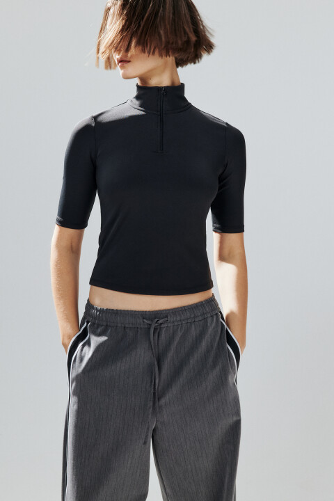 

Футболка с воротником на молнии, Черный, Футболка с воротником на молнии