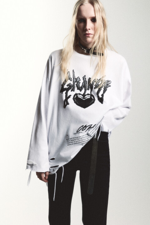 

Лонгслив oversize рваный с принтом, Белый, Лонгслив oversize рваный с принтом