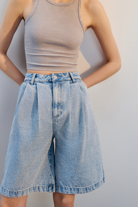 

Шорты джинсовые со складками на поясе, Голубой, Шорты джинсовые со складками на поясе