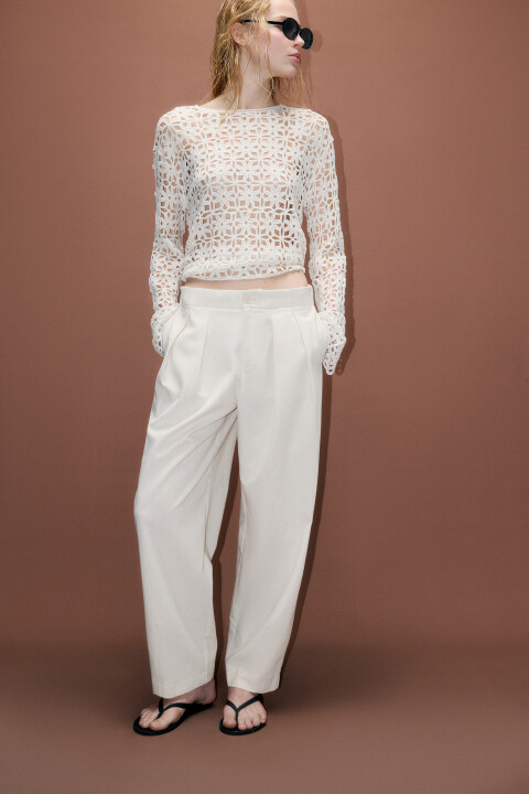 

Брюки-бананы костюмные со складками, Бежевый, Брюки-бананы костюмные со складками