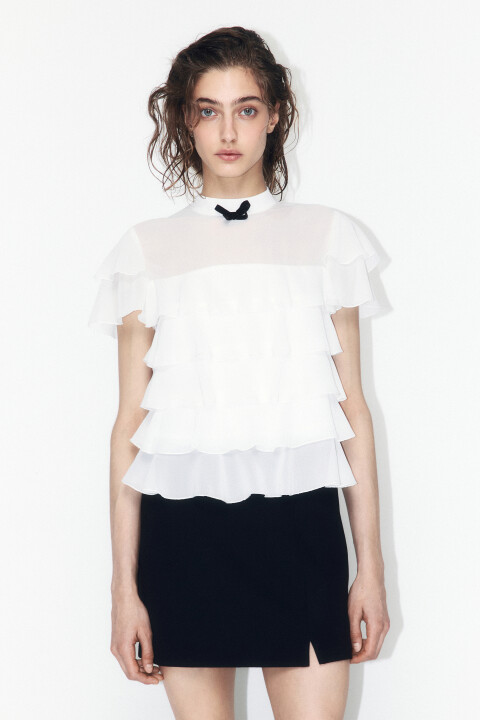 

Блузка шифоновая с воланами и бантиком, Молочный, Блузка шифоновая с воланами и бантиком