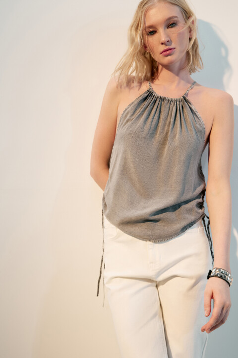 блузка женская befree Майка-топ вискозная с завязками по бокам