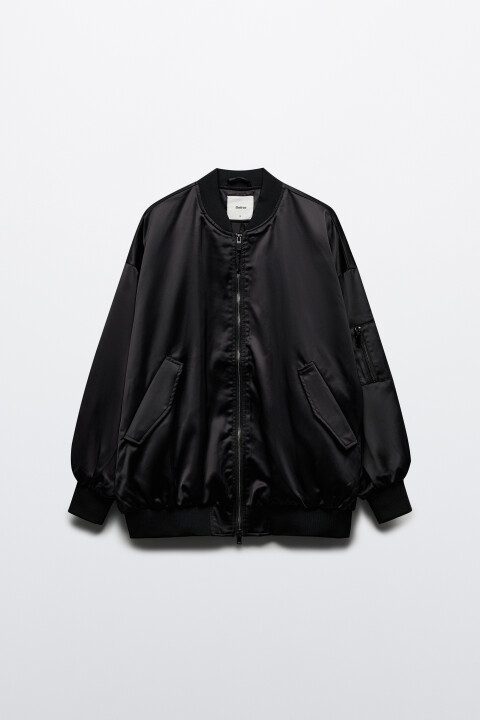 Куртка-бомбер oversize из атласной ткани