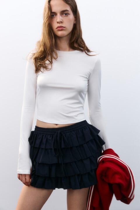 Лонгслив гладкий облегающий