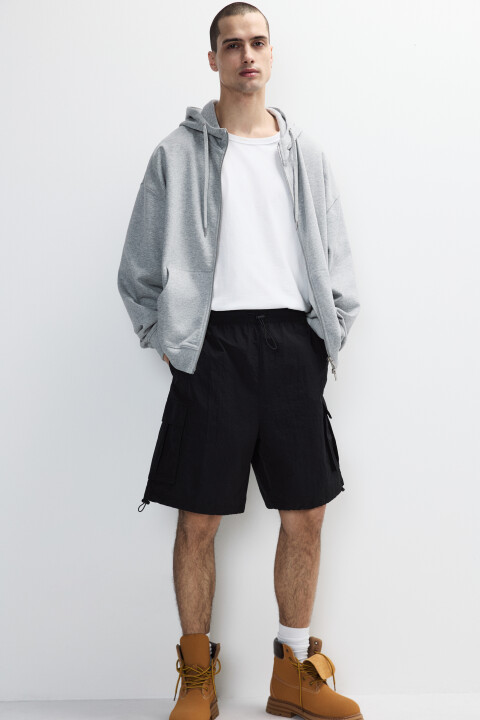 

Шорты с накладными карманами, Черный, Шорты с накладными карманами