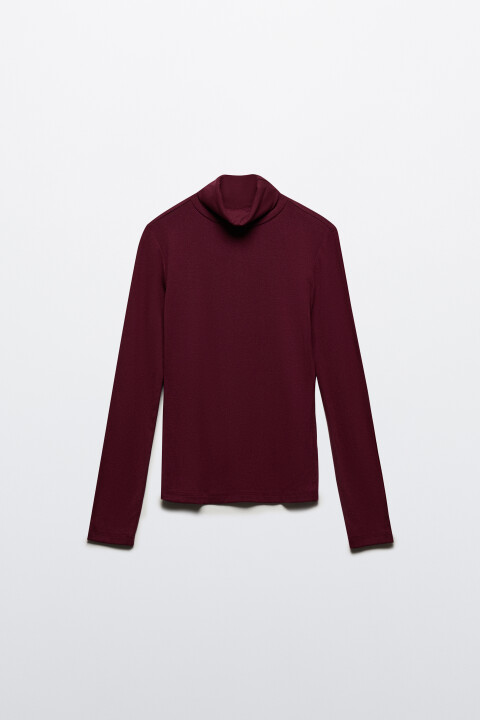 Водолазка из вискозного трикотажа