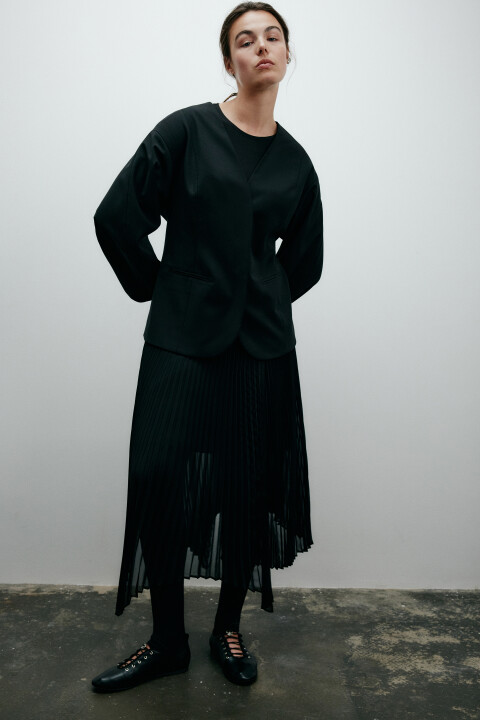 

Жакет приталенный с объемными рукавами, Черный, Жакет приталенный с объемными рукавами