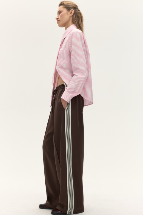 

Брюки широкие с лампасами, Коричневый, Брюки широкие с лампасами