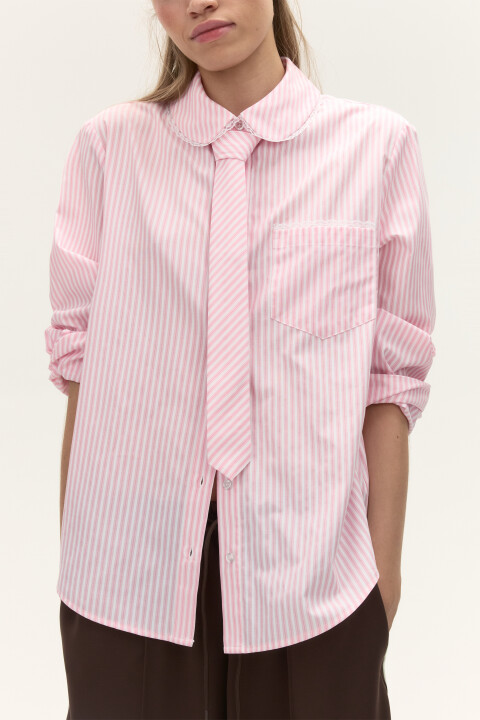 Блузка классическая с галстуком