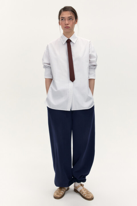 Рубашка с двойными манжетами и галстуком