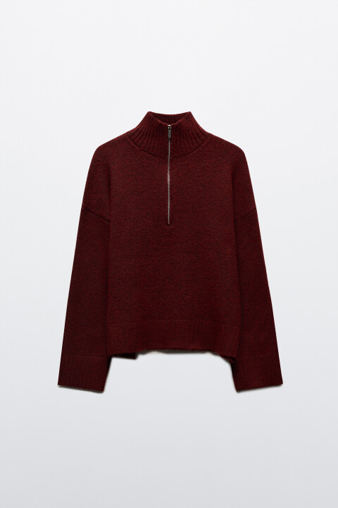 Свитер с воротником на молнии