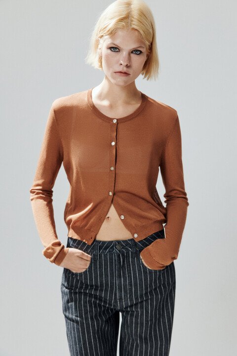 Кардиган из полупрозрачной вискозы