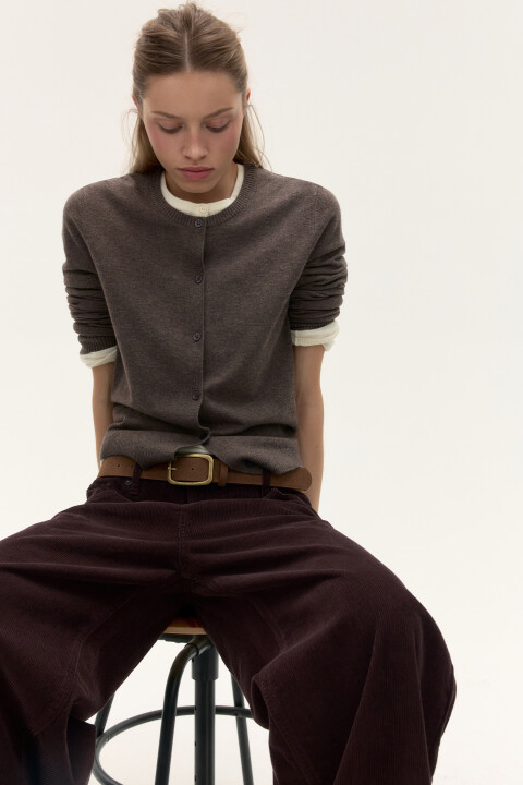 

Кардиган на пуговицах с круглым вырезом, Бежевый, Кардиган на пуговицах с круглым вырезом