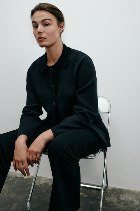 

Кардиган на пуговицах приталенный, Черный, Кардиган на пуговицах приталенный