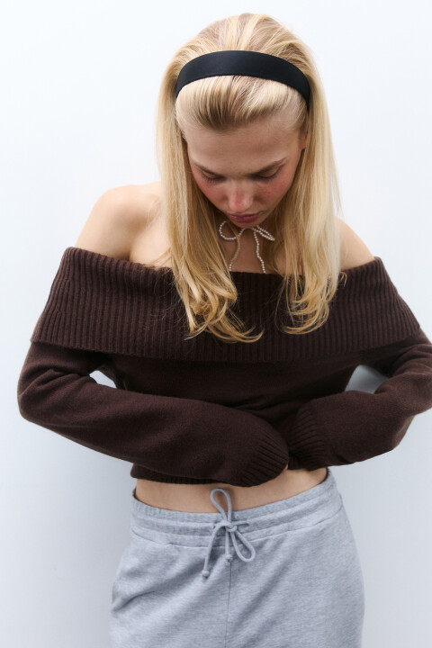 

Джемпер вязаный с открытыми плечами, Коричневый, Джемпер вязаный с открытыми плечами