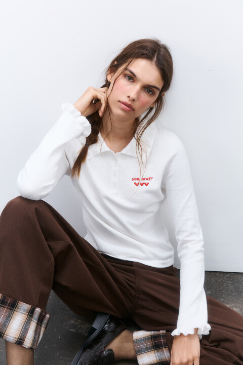 

Джемпер-поло с вышивкой и оборками, Молочный, Джемпер-поло с вышивкой и оборками