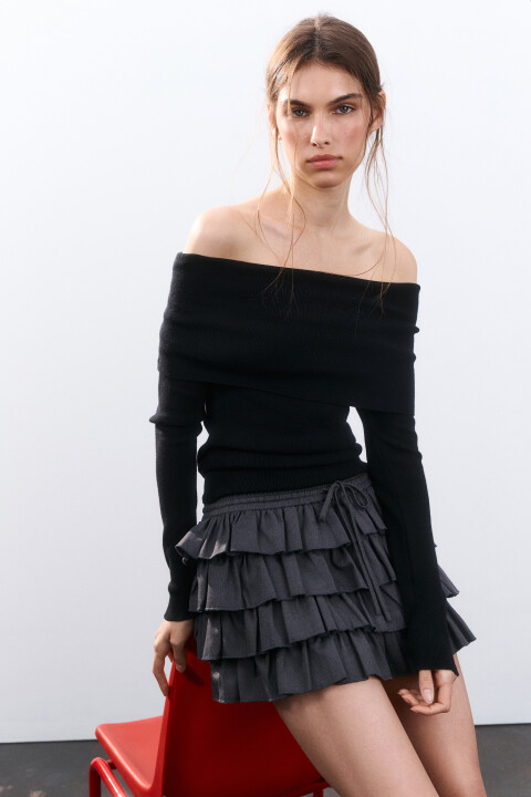 

Джемпер облегающий с открытыми плечами, Черный, Джемпер облегающий с открытыми плечами