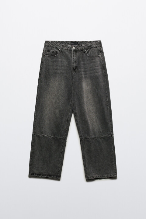 Джинсы прямые с вареным эффектом