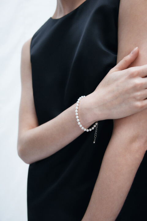 

Браслет с жемчужными бусинами, Серый, Браслет с жемчужными бусинами